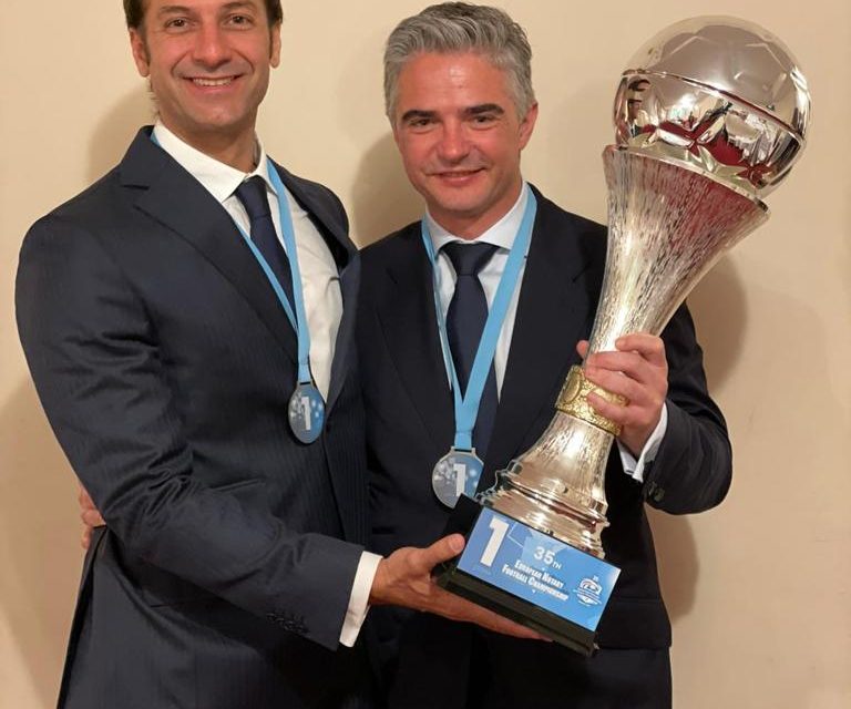 Bellver y Domínguez son campeones de Europa con la selección española de Notarios