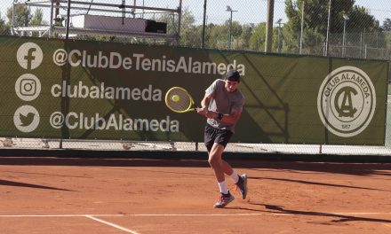 El dianense Sergi Pérez logra su primera final como profesional en el ITF Villa de Madrid