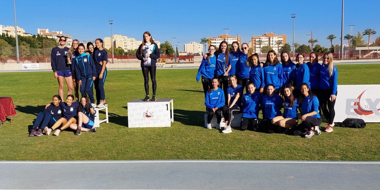 El equipo absoluto femenino del Baleària Diànium logra el primer podio en un provincial 