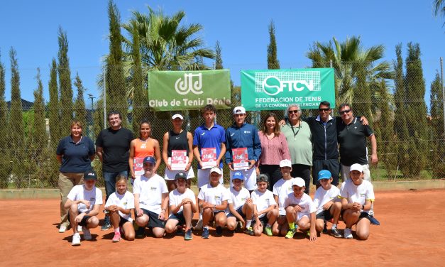 Esquiva y Santamarta se proclaman campeones cadetes de la Comunitat en Dénia 