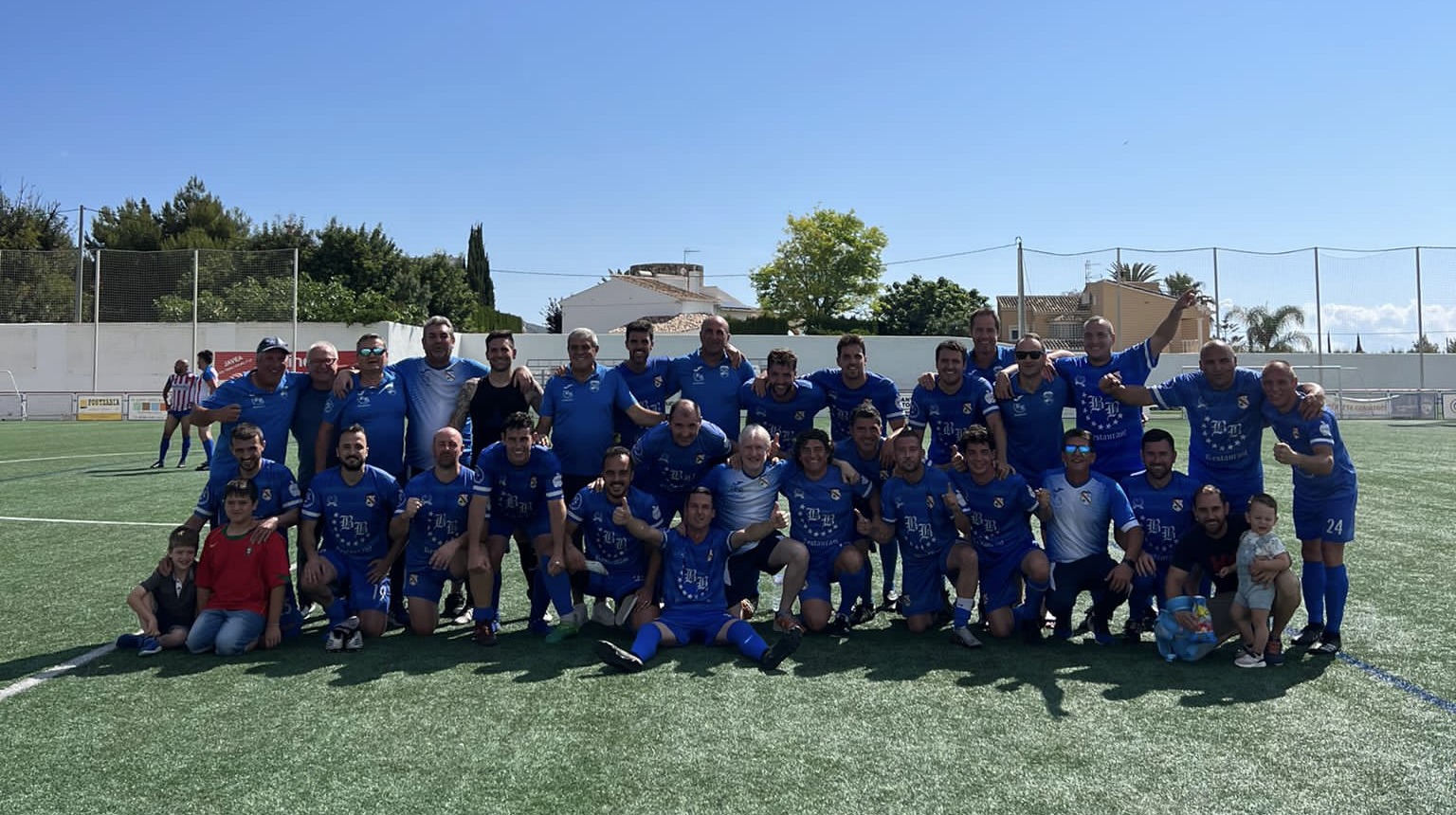 El Oliva se proclama campeón de liga en una última jornada de infarto