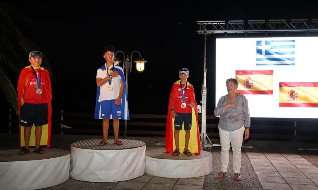 El javiense Mateo Cardona gana el bronce en el Campeonato de Europa de Optimist 