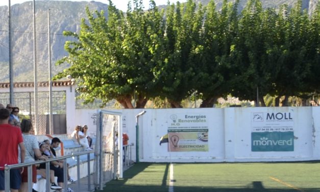 Segona Regional Valenta: L’Ondarense es queda esperant al Carrús que no es presenta a jugar