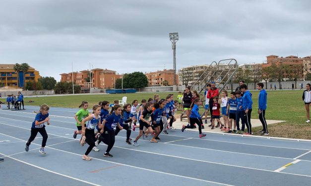 Ciento cuarenta y cinco atletas participan en la séptima jornada de la Lliga Comarcal en Dénia 